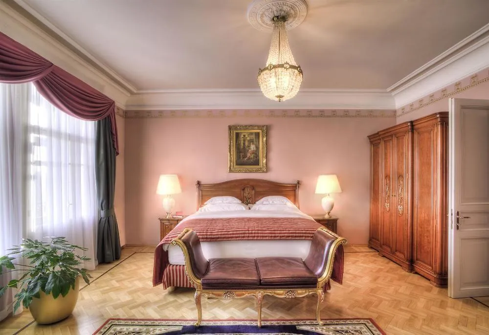 *****  Hotel National, A Luxury Collection Hotel, Moskwa Federacja Rosyjska